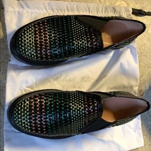 Black Leather flats with multicolor weaving.